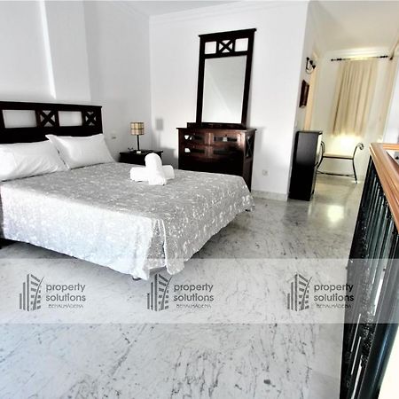Playa 1º Linea Playa- Apartamento Duplex En Pleno Corazon De La Carihuela Торремолінос Екстер'єр фото